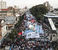 San Cayetano: Movimientos sociales oficialistas movilizan e insisten con el Salario Básico Universal