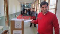Fernando Bernasconi votó en horas de la siesta, en Sumampa