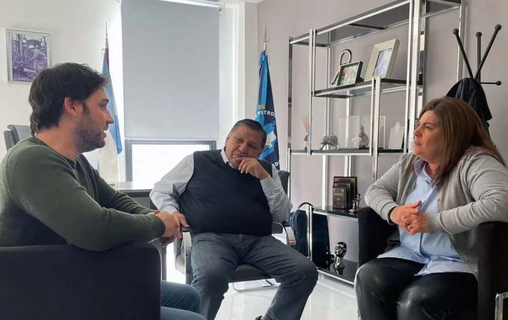 “Nacho” Torres y Ana Clara Romero recibieron el apoyo de "Loma" Ávila por el proyecto del dólar petróleo