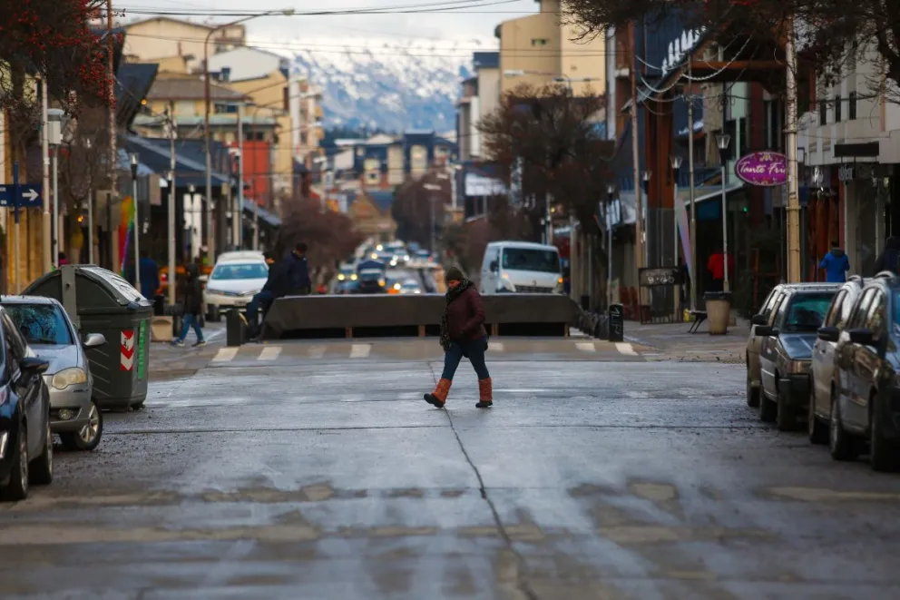 Continúa el corte de Mitre entre Frey y John O'Connor por el escenario de la Fiesta de la Nieve