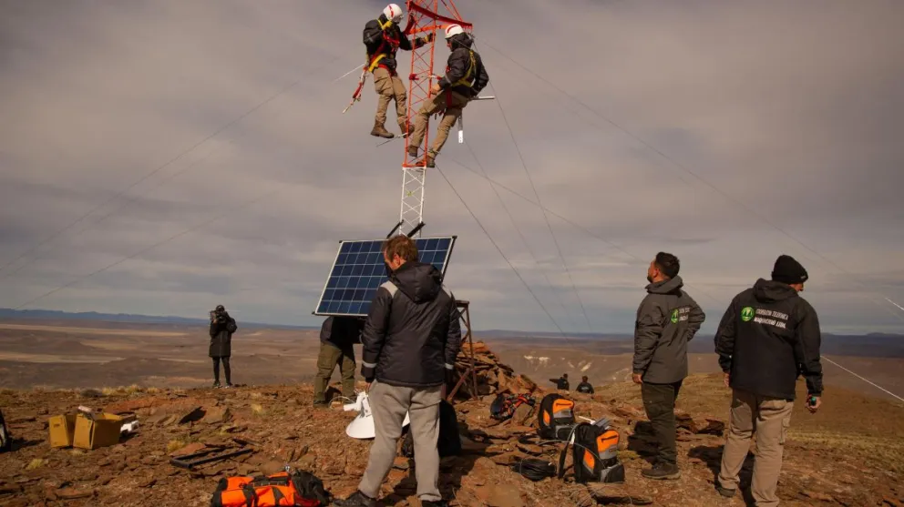 Estrenaron un documental sobre la conexión a internet en El Caín