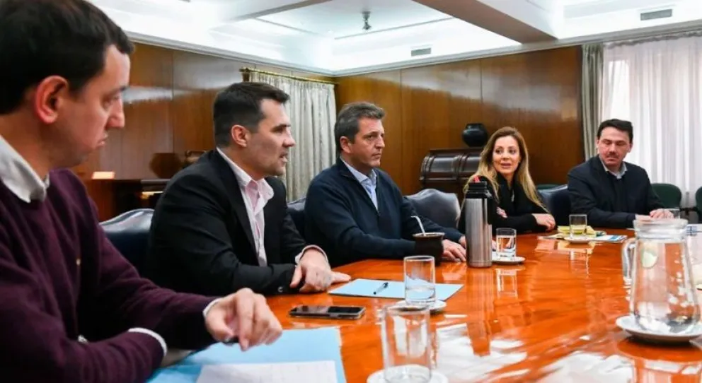 Sergio Massa encabezó el traspaso de mando de los funcionarios de Energía