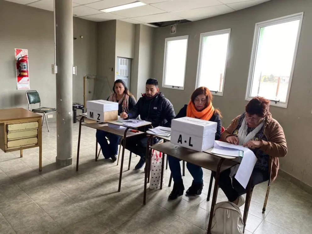 Francisca Sandoval se impuso en las elecciones vecinales de El Progreso 