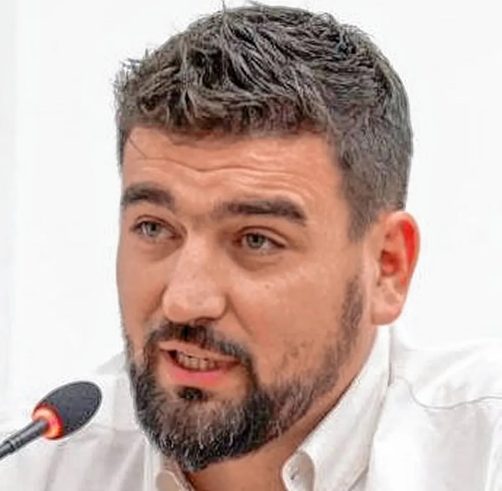 Habrá una reunión entre el Comité Provincia y la Convención de la UCR para definir qué sucederá con Massoni