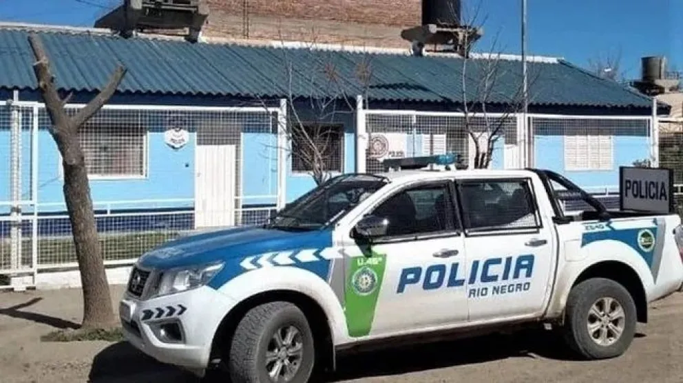 Grave: policía condenado por torturas sigue prestando funciones en Choele Choel