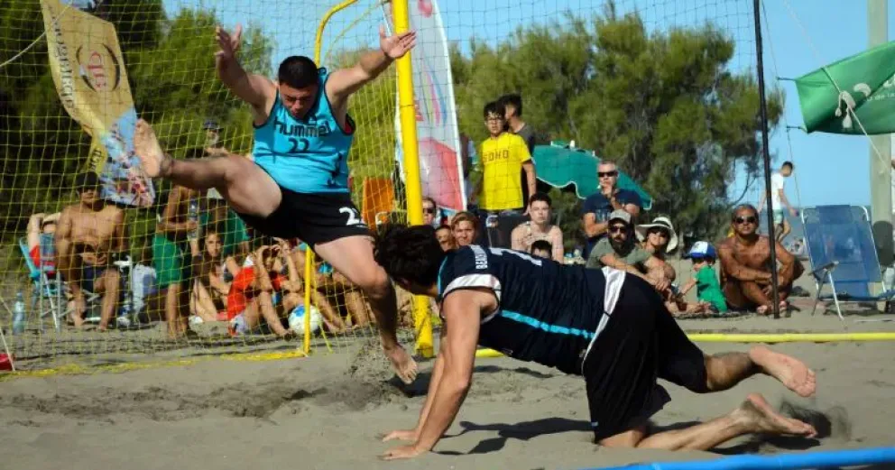 Viedma llevará adelante cuatro Ligas de Deportes de Arena