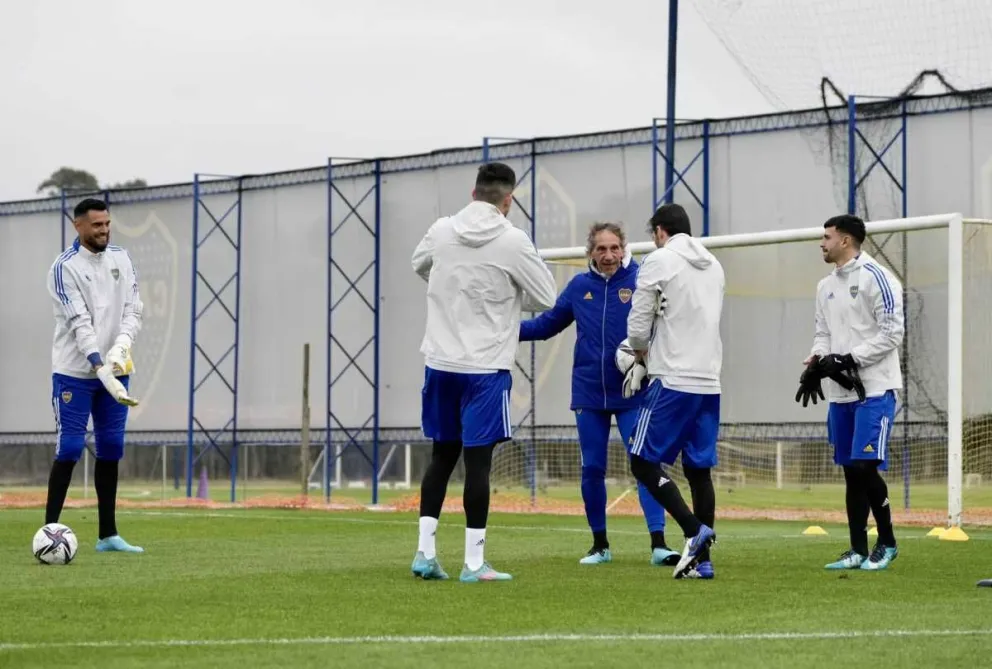 "Chiquito" Romero se entrenó en Boca e Ibarra sacó a Rossi del equipo