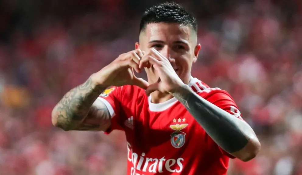 Enzo Fernández sigue intratable: marcó otro gol para Benfica en la Champions League