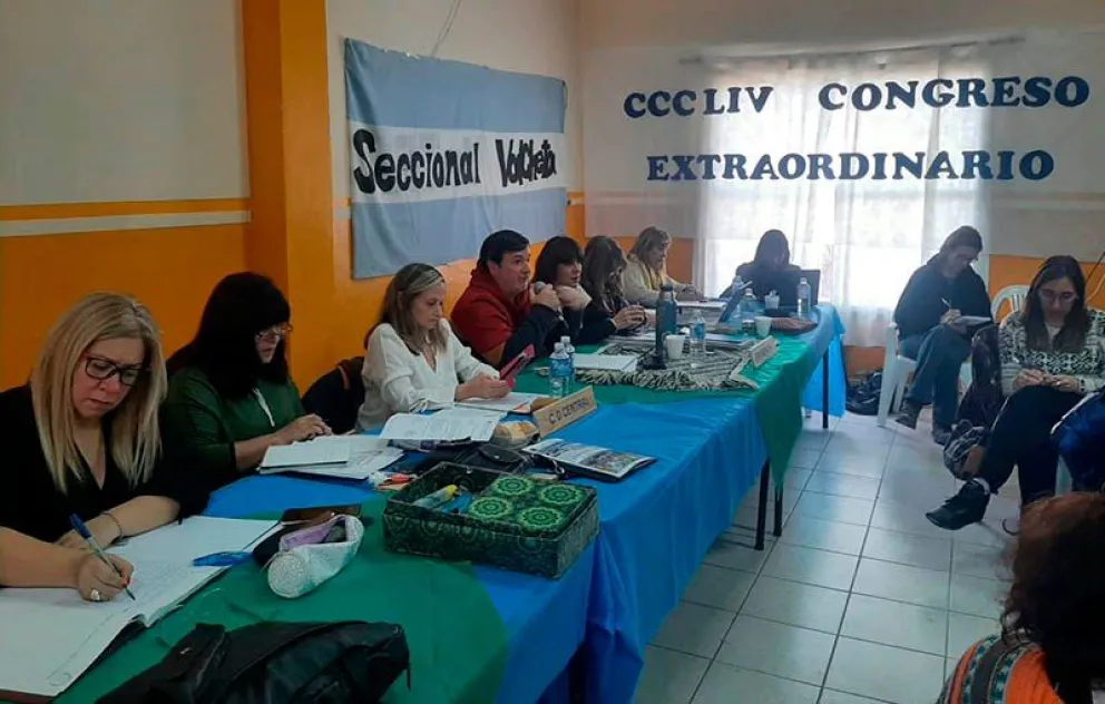 Unter rechazó la propuesta salarial del gobierno y convocó a un paro de cuatro días