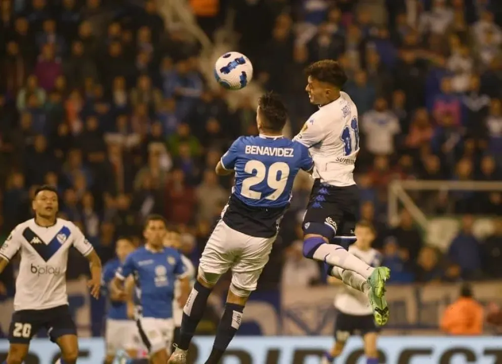 Copa Libertadores: Talleres y Vélez se enfrentan por un lugar en las semifinales