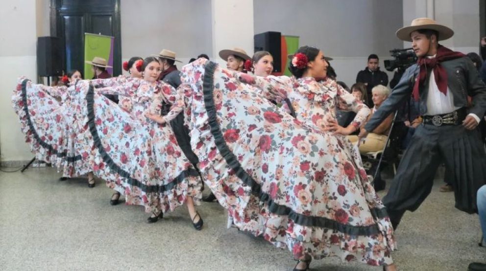 Río Negro dio un paso más para que el folclore llegue a las Escuelas