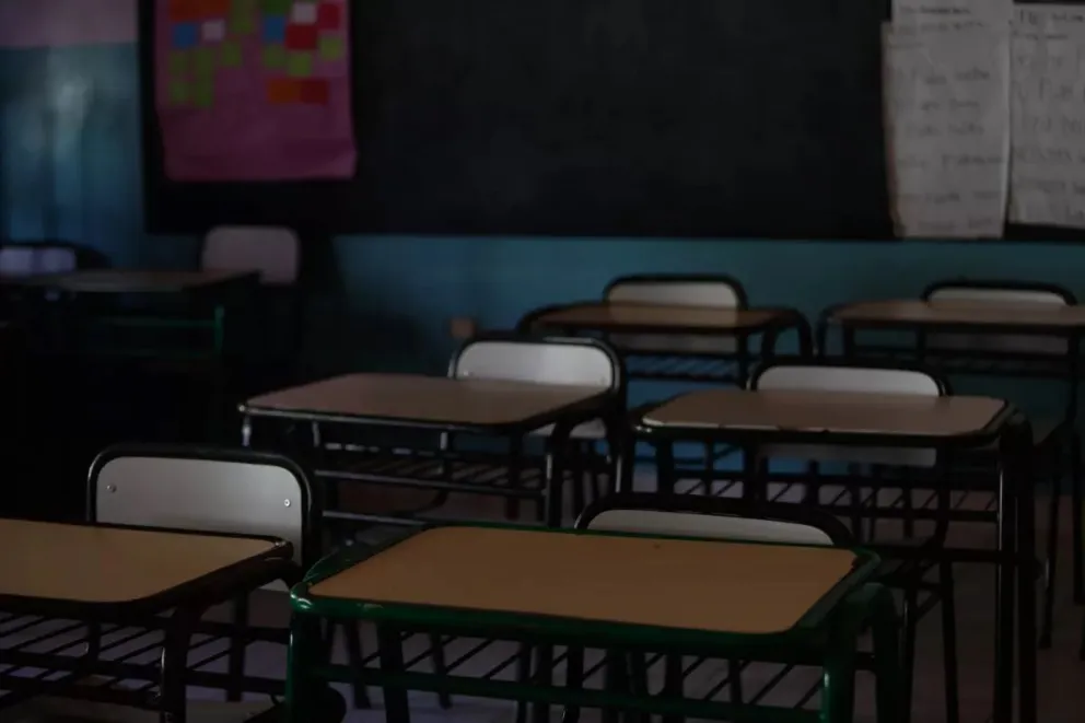 Por adherir al feriado nacional, no hay clases ni actividad estatal en Río Negro