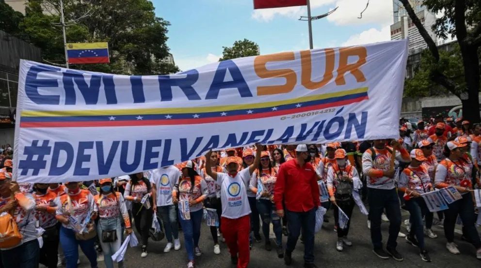 Nicolás Maduro busca recuperar el avión iraní retenido: "Vamos a dar una batalla con nuestras armas comunicacionales, sociales y políticas”