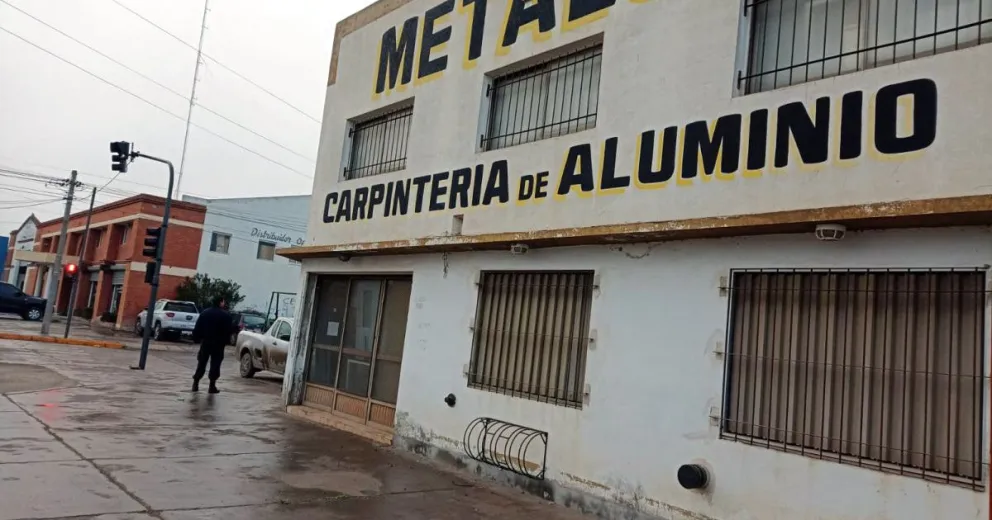 Sin rastros de los boqueteros que dieron el golpe millonario en Metalum