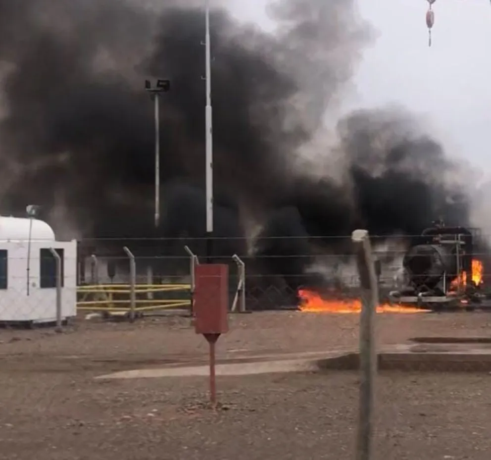  Explosión e incendio en un pozo petrolero