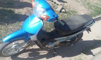 En un operativo relámpago, la Policía de Frías recuperó una moto robada