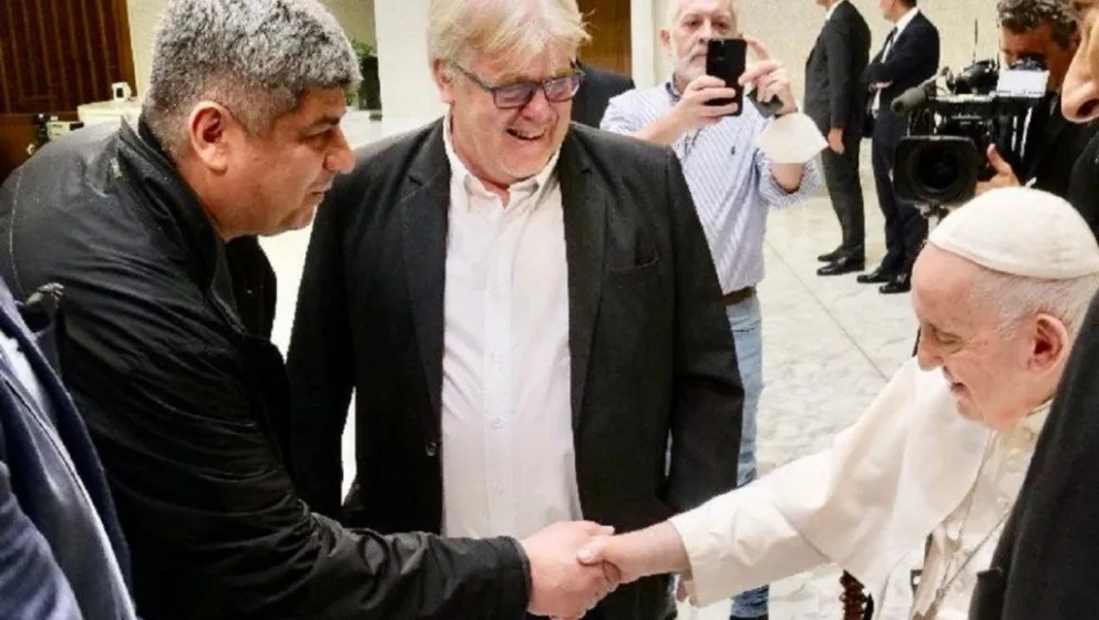 El Papa recibió a sindicalistas del transporte, entre ellos a Pablo Moyano