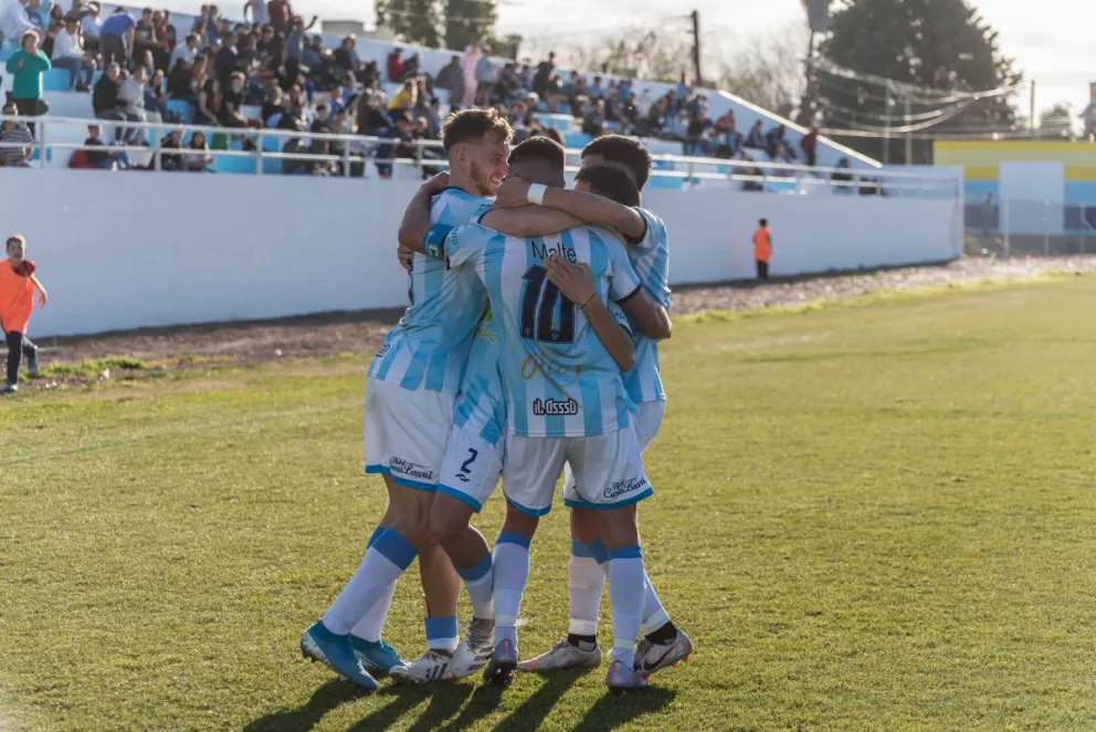 Liga Rionegrina: Sol de Mayo derrotó a Peña y es el nuevo líder del Oficial