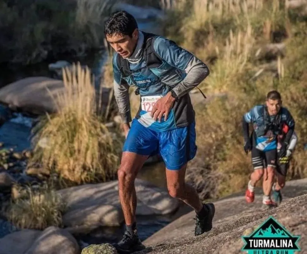 Con la camiseta argentina, Javier Mariqueo viajó al Sudamericano
