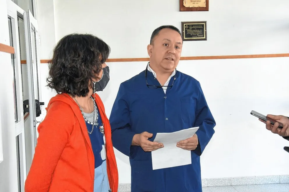 Docentes de la Escuela Nº 2 repudian las expresiones del ministro Grazzini