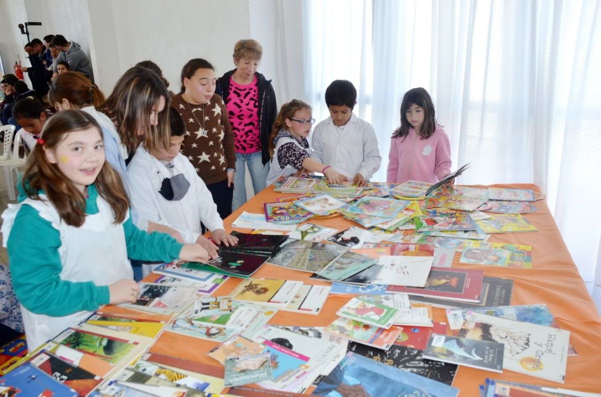 Alegre Tarde de Peña Escolar por la Semana de la Educación Especial 
