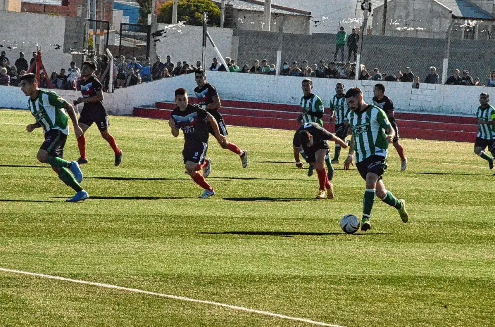 El ascenso vuelve a la cancha