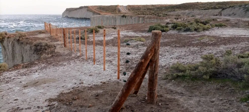 Convocatoria a un abrazo simbólico en defensa de otra playa comodorense
