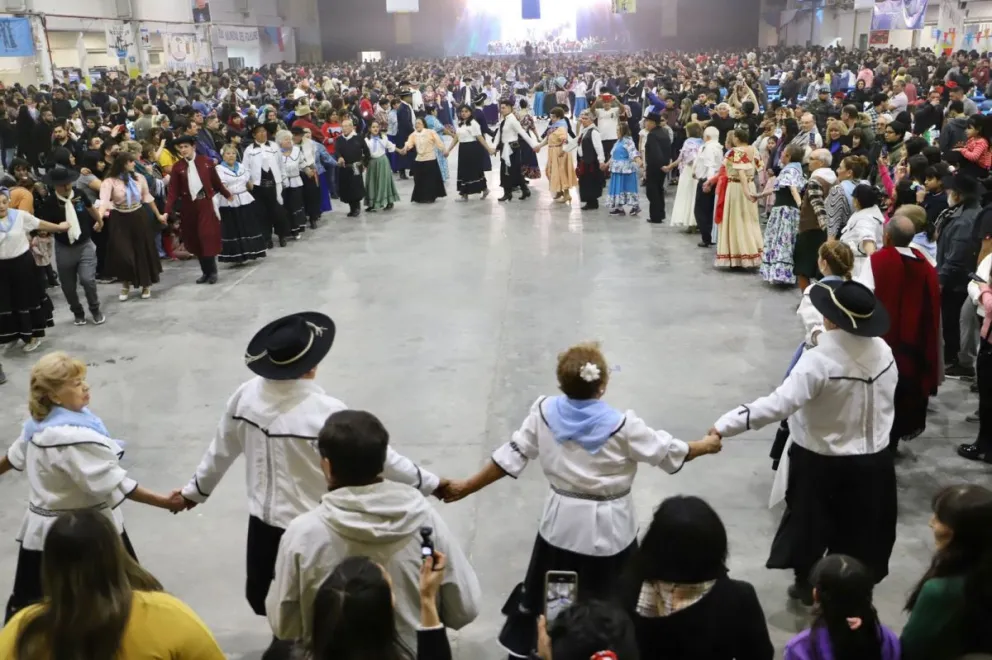 Este domingo continúa el Festival por el Día Mundial del Folclore