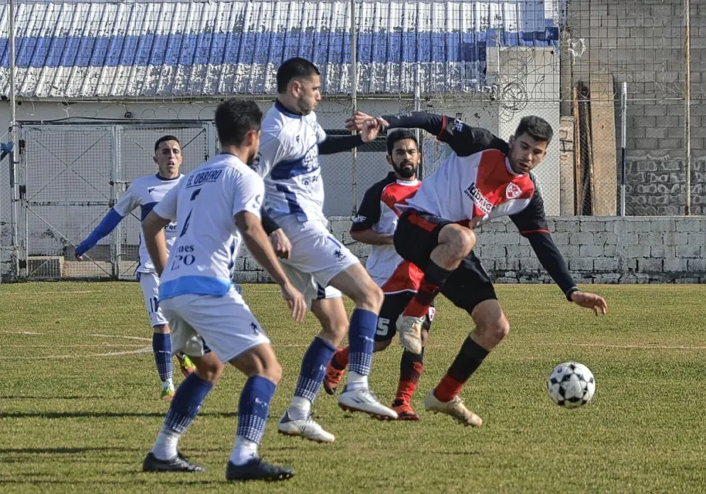 Categórica victoria de Newbery que ya es segundo