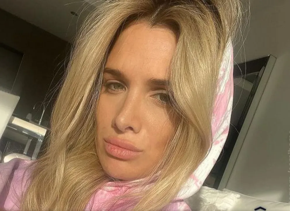 Camila Homs compartió imágenes con su nueva pareja
