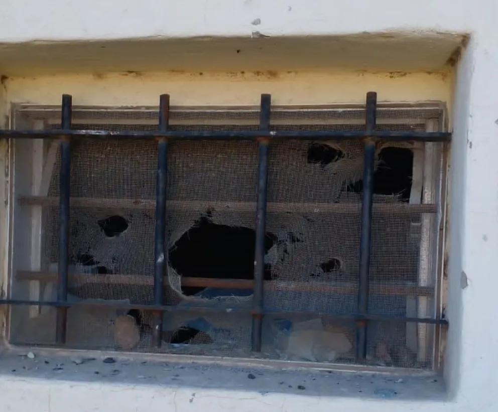 No para en Viedma la escalada de actos vandálicos sobre edificios escolares