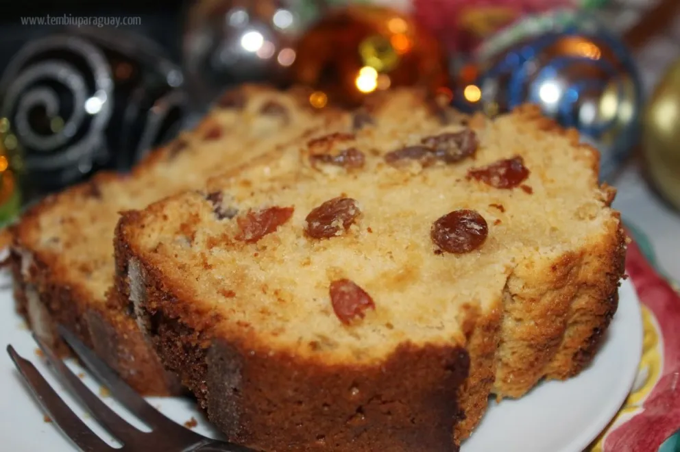 En el Día Internacional del Ron, aprende este clásico: budín inglés con ron
