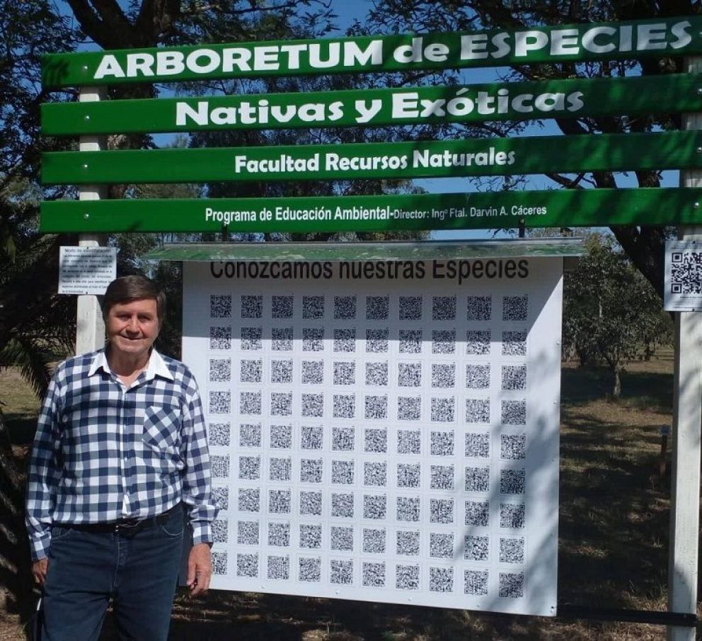 Inauguraron sistema de identificación por código QR en el arboretum de la UNaF