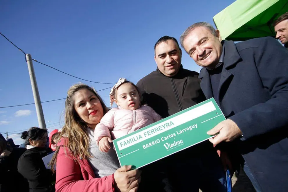 El gobierno municipal completó la entrega de lotes para expandir Viedma