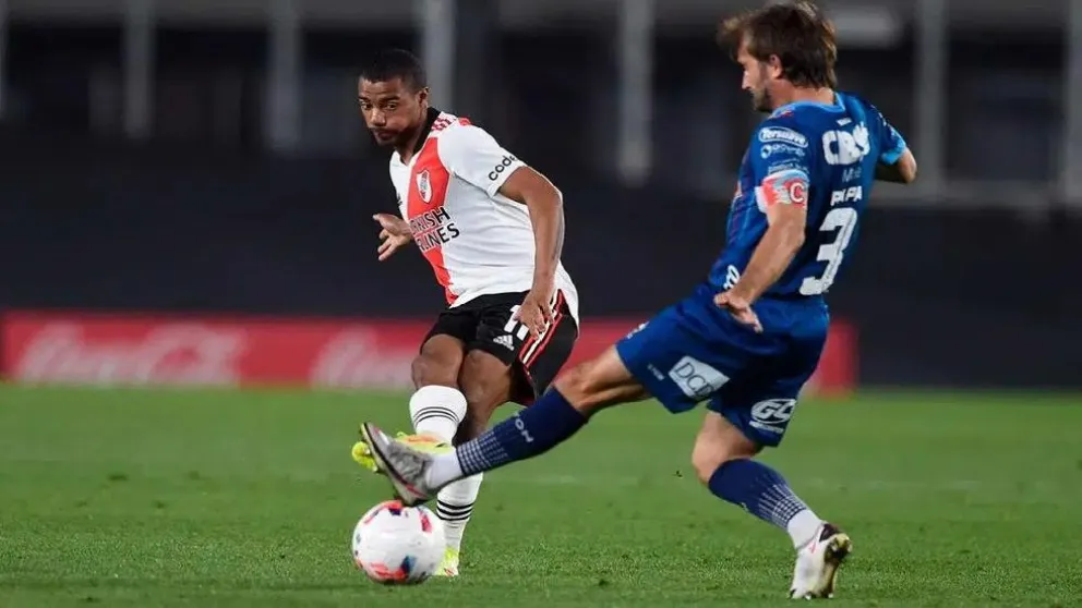 River busca su tercer triunfo consecutivo frente a Arsenal: hora y TV