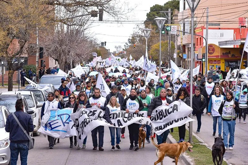 Unter pide a la Gobernadora que haga una lectura política del conflicto