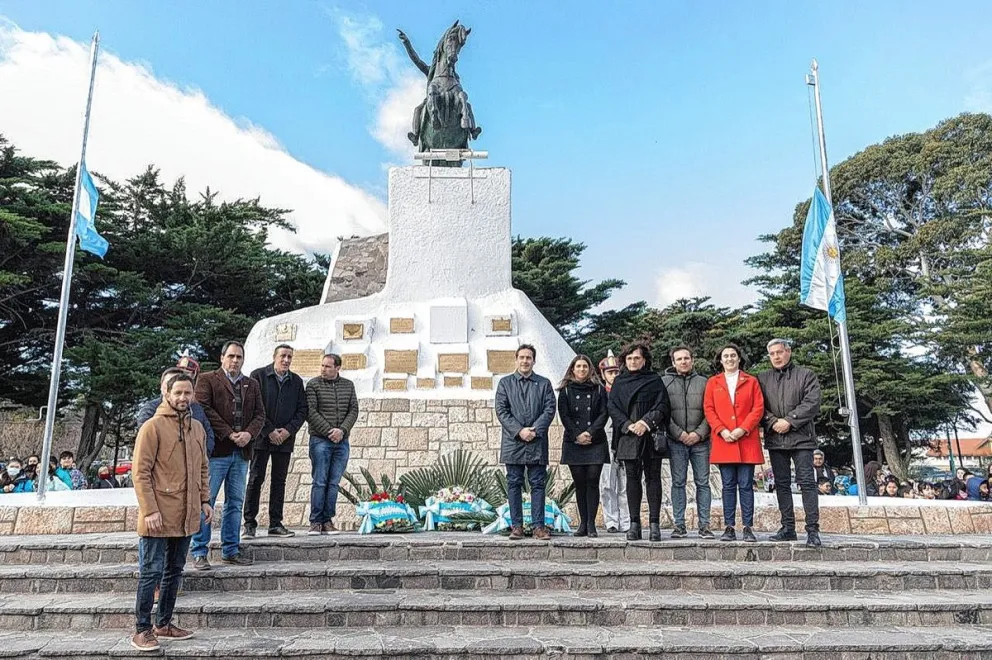 La Municipalidad acompañó el acto por el 172° aniversario del paso a la inmortalidad del General José de San Martín