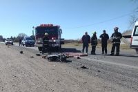 Sampacho: Murió un motociclista al chocar con un camión en la ruta nacional 8