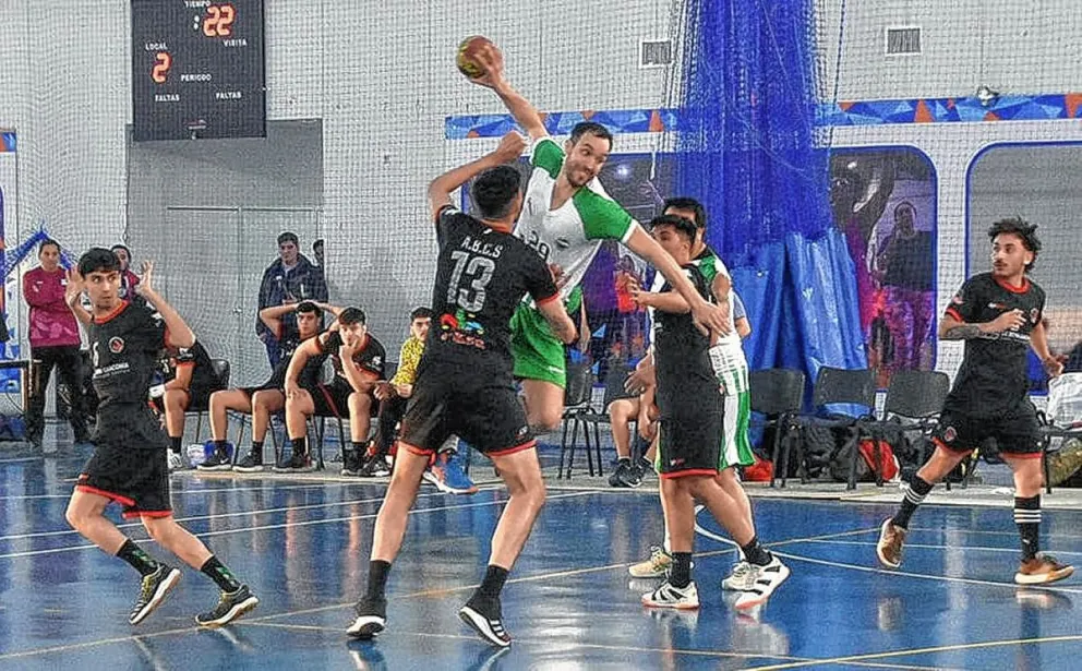  Petroquímica busca el pase a la final del Regional de handball