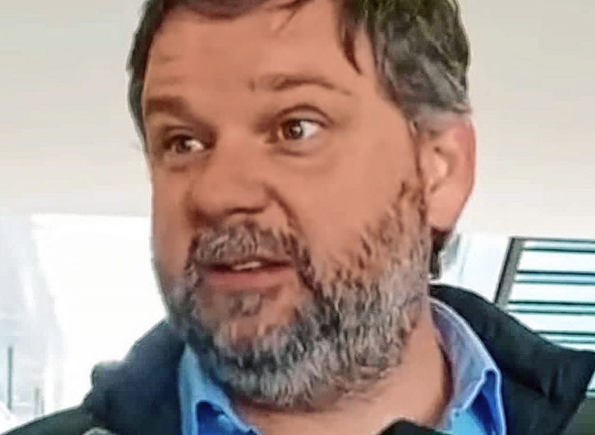 Diputado nacional trata de “delincuente” al exministro Massoni y lo acusa de espionaje ilegal