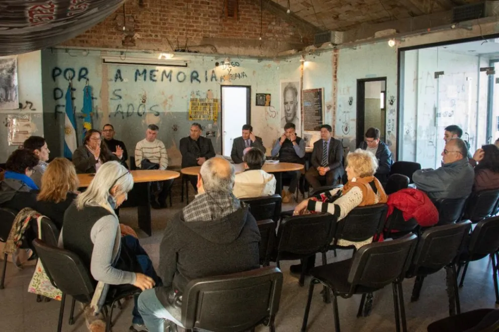 El Gobierno del Chubut participó de una mesa de trabajo en el marco del 50 Aniversario de la Masacre de Trelew
