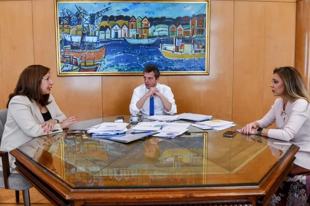 Carreras insistió con Massa por una ley de Hidrógeno Verde