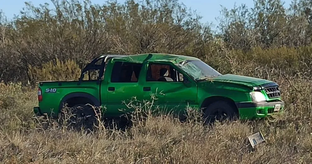 Robaron una camioneta en el barrio Progreso y apareció volcada cerca de Conesa