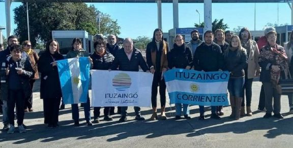 Reclamaron por la apertura del paso fronterizo Ituzaingó - Ayolas