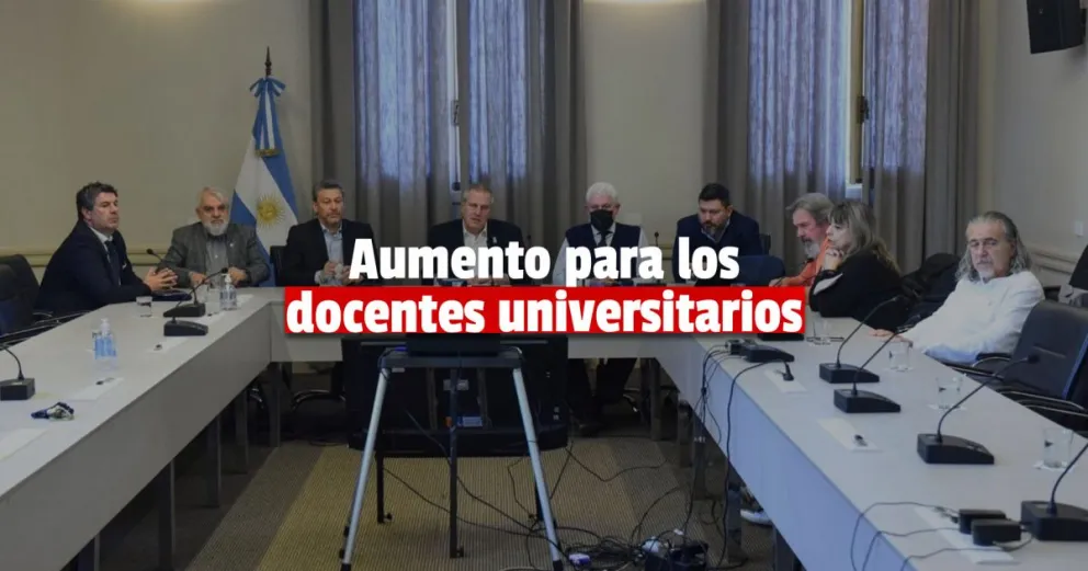 Docentes universitarios cerraron un aumento salarial del 21 % para lo que resta del año