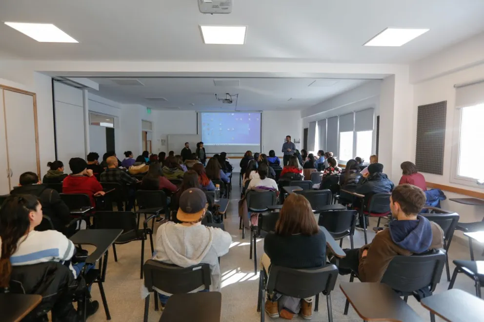 La UNRN lanzó un curso de extensión para profesionales de la salud