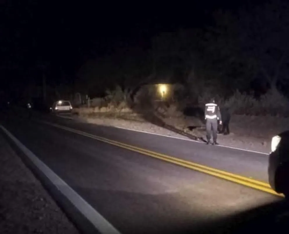 Fatal accidente: vehículo chocó a un ciclista por detrás