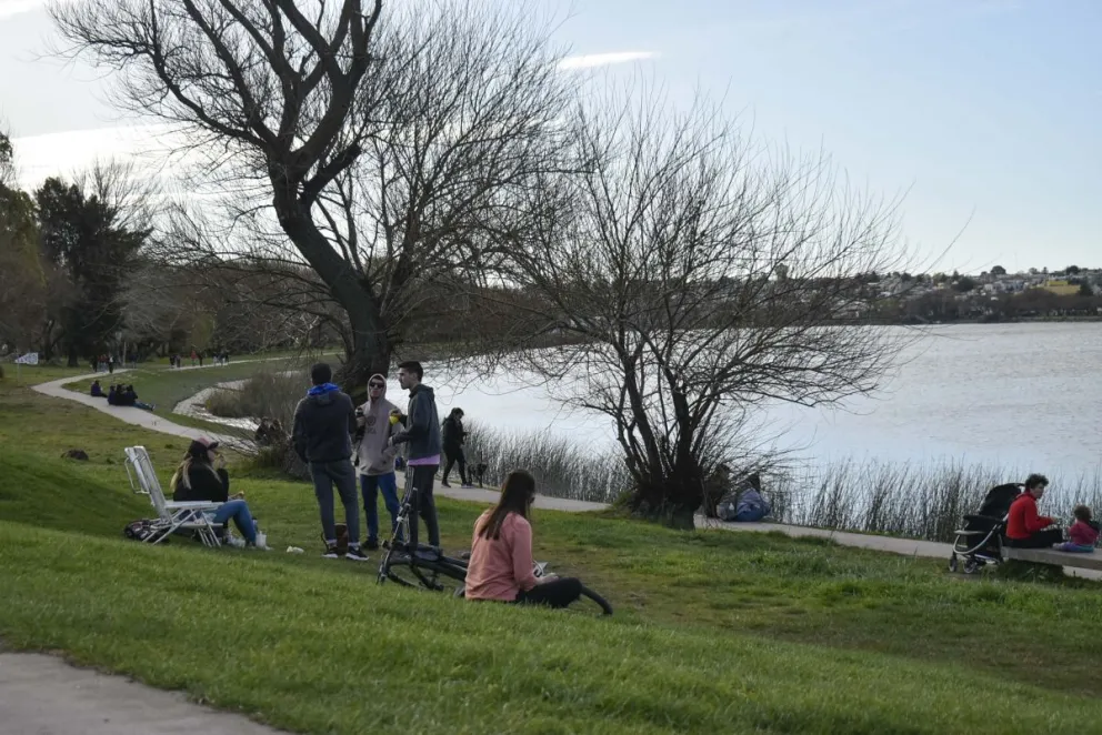Seguirá el clima frío y ventoso en Viedma y la región