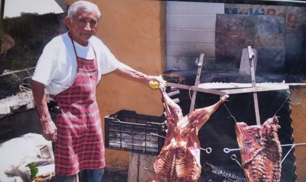 El asado lo hace Surita 