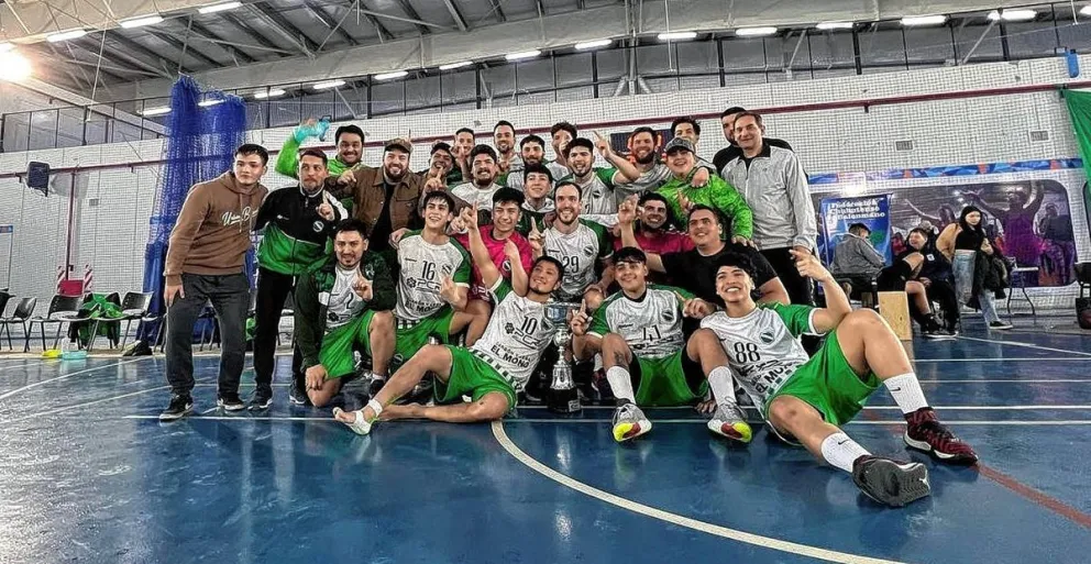 Regional de handball: Petroquímica campeón invicto